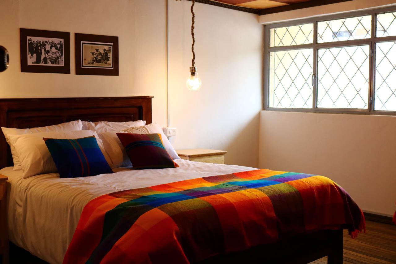 Hospedaje Los Ponchos Otavalo Zewnętrze zdjęcie