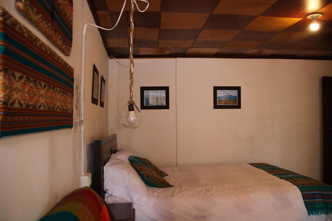 Hospedaje Los Ponchos Otavalo Zewnętrze zdjęcie